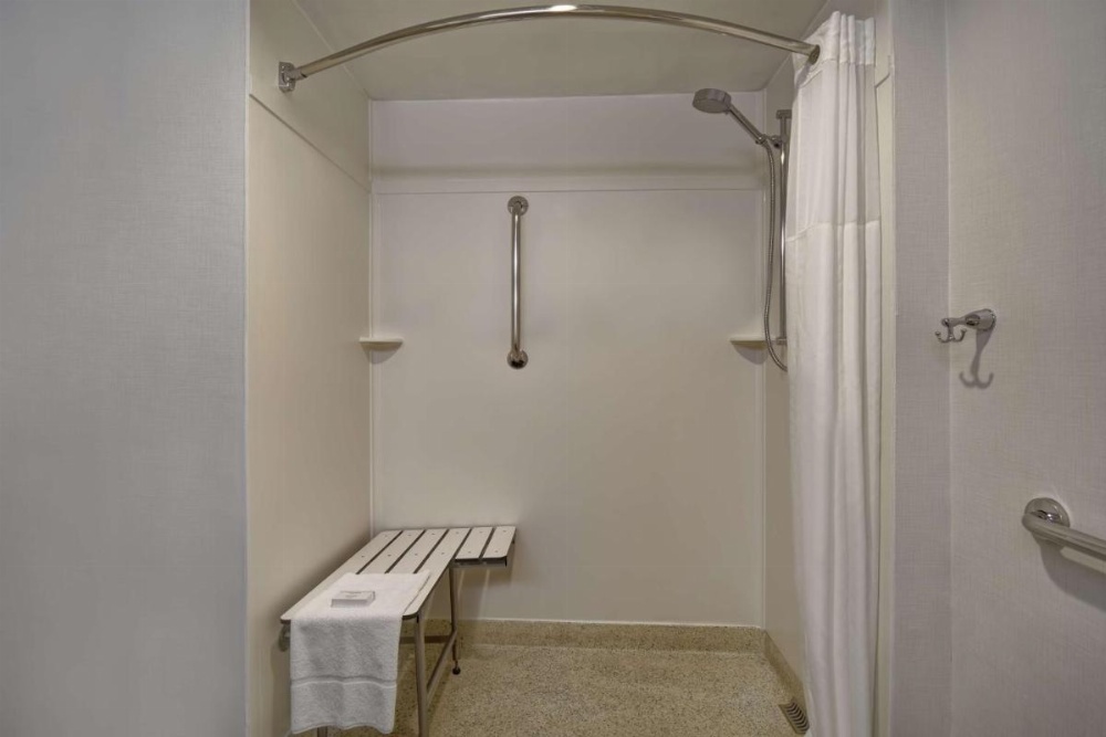 Hampton Inn By Hilton NY-JFK Image 10