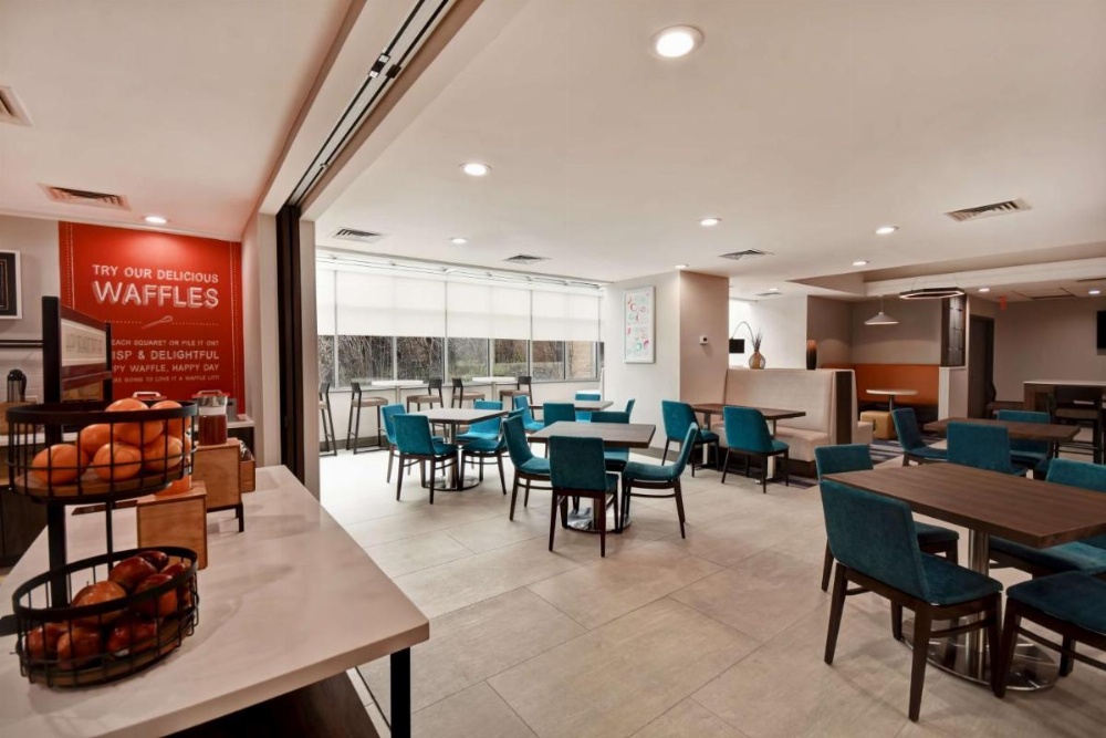 Hampton Inn By Hilton NY-JFK Image 25
