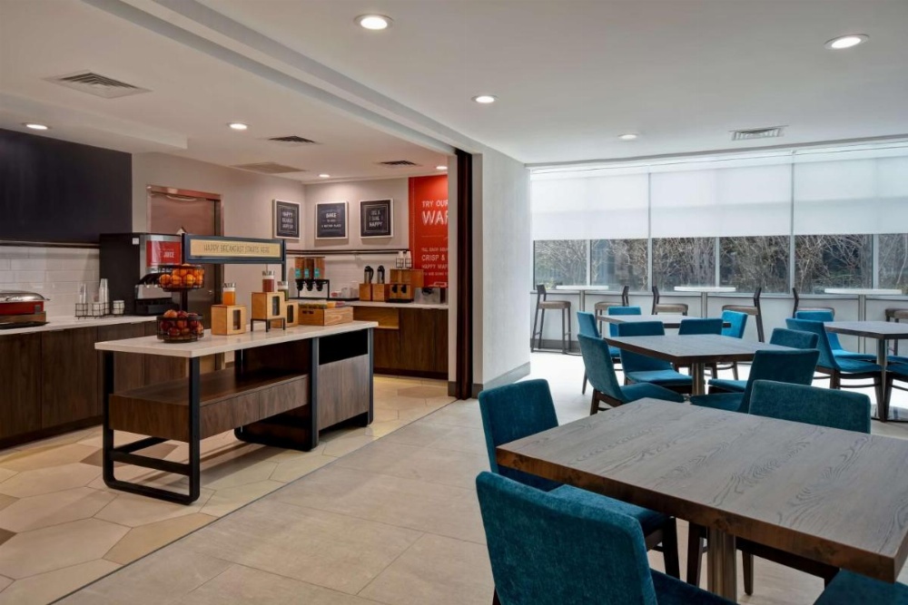 Hampton Inn By Hilton NY-JFK Image 36
