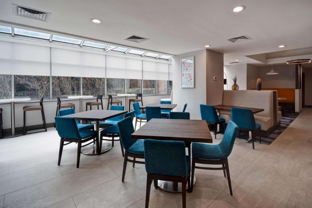 Hampton Inn By Hilton NY-JFK Image 38