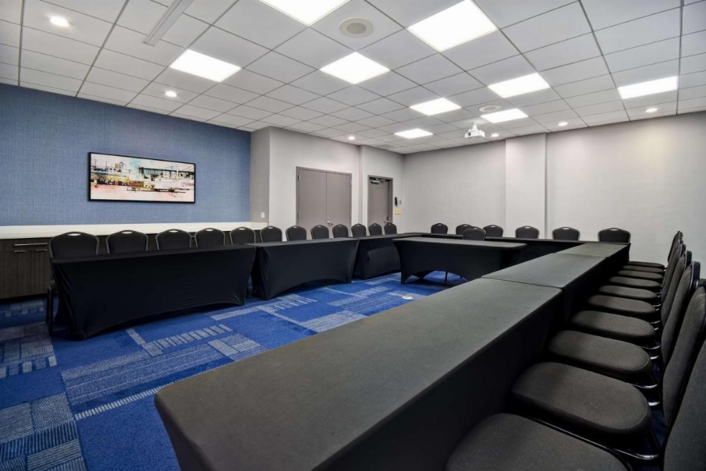 Hampton Inn By Hilton NY-JFK