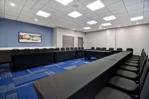Hampton Inn By Hilton NY-JFK image 8